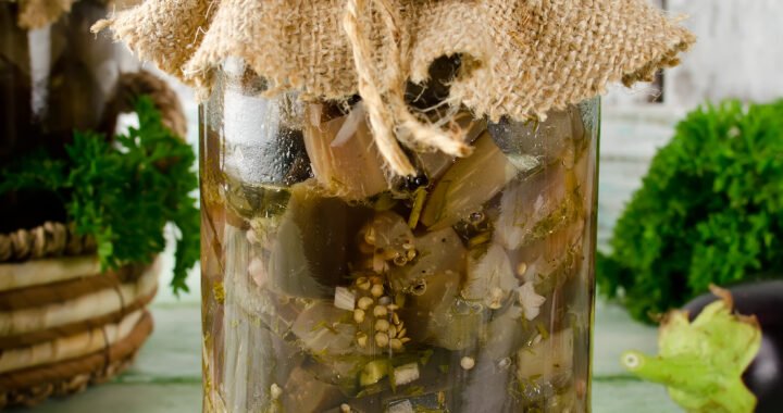 Receta fácil de berenjenas en escabeche: ¡delicioso y saludable condimento casero!