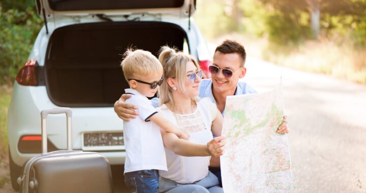 Consejos para viajes en familia baratos: disfruta de unas vacaciones económicas juntos