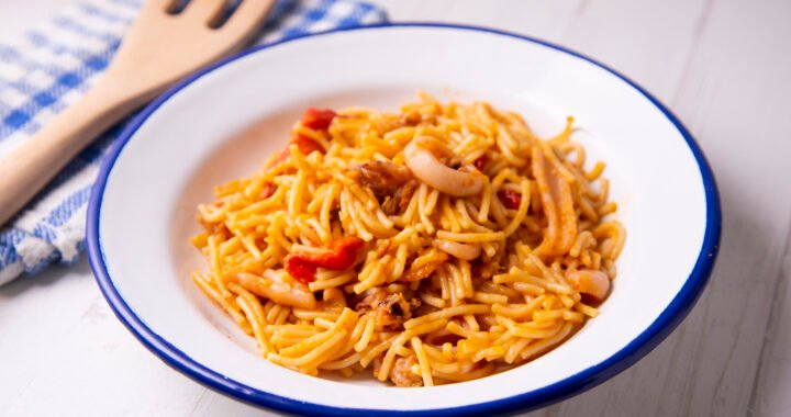 Fideos: Descubre las mejores recetas y variedades de este clásico ingrediente