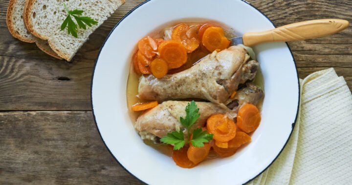 Receta fácil y sabrosa de escabeche de pollo para deleitar tu paladar