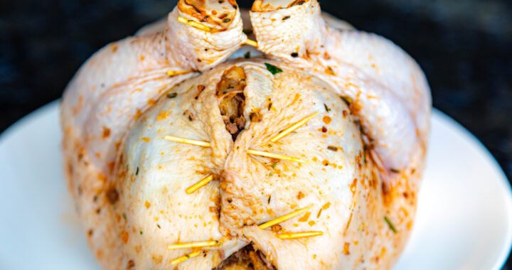 Receta de pavo con relleno: ¡Delicioso plato para tus celebraciones!