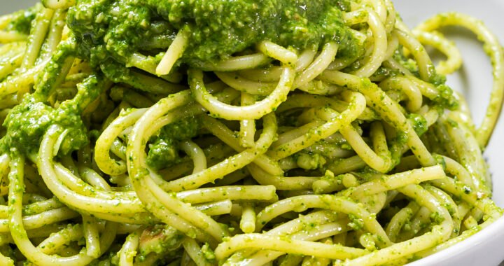 Receta de espaguetis verdes: ¡Descubre cómo preparar este delicioso plato en casa!
