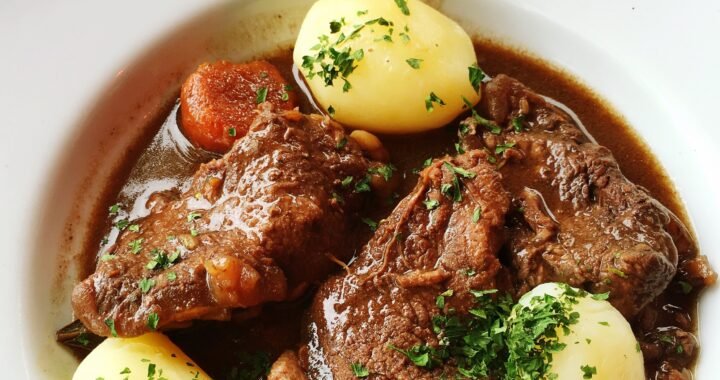 Carrillera de ternera: receta preparación y propiedades nutricionales