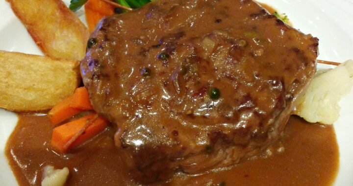 Carrillada al vino tinto: receta tradicional y sabrosa para disfrutar en casa