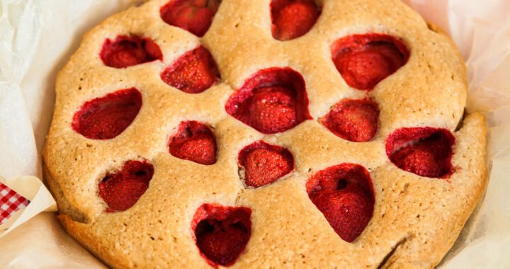 Receta fácil y sencilla de tarta de fresas