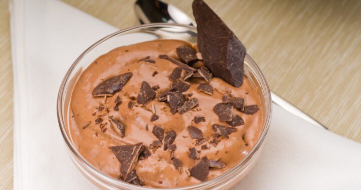 Receta de mousse de chocolate casero ¡disfruta de esta sencilla delicia!