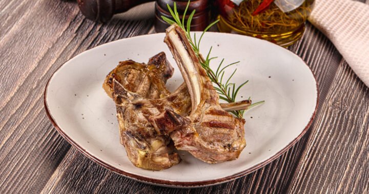 Receta fácil de chuletas de cordero: ¡deliciosas y jugosas!