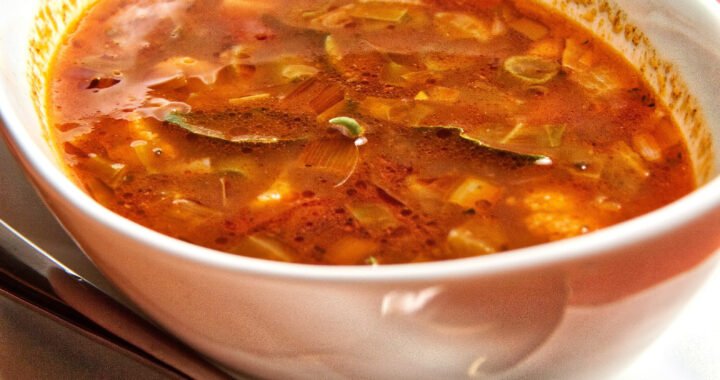Receta fácil de consomé: cómo preparar un delicioso caldo casero