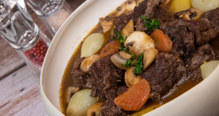 Receta de Ternera a la Jardinera: ¡Delicioso plato tradicional para disfrutar en casa!